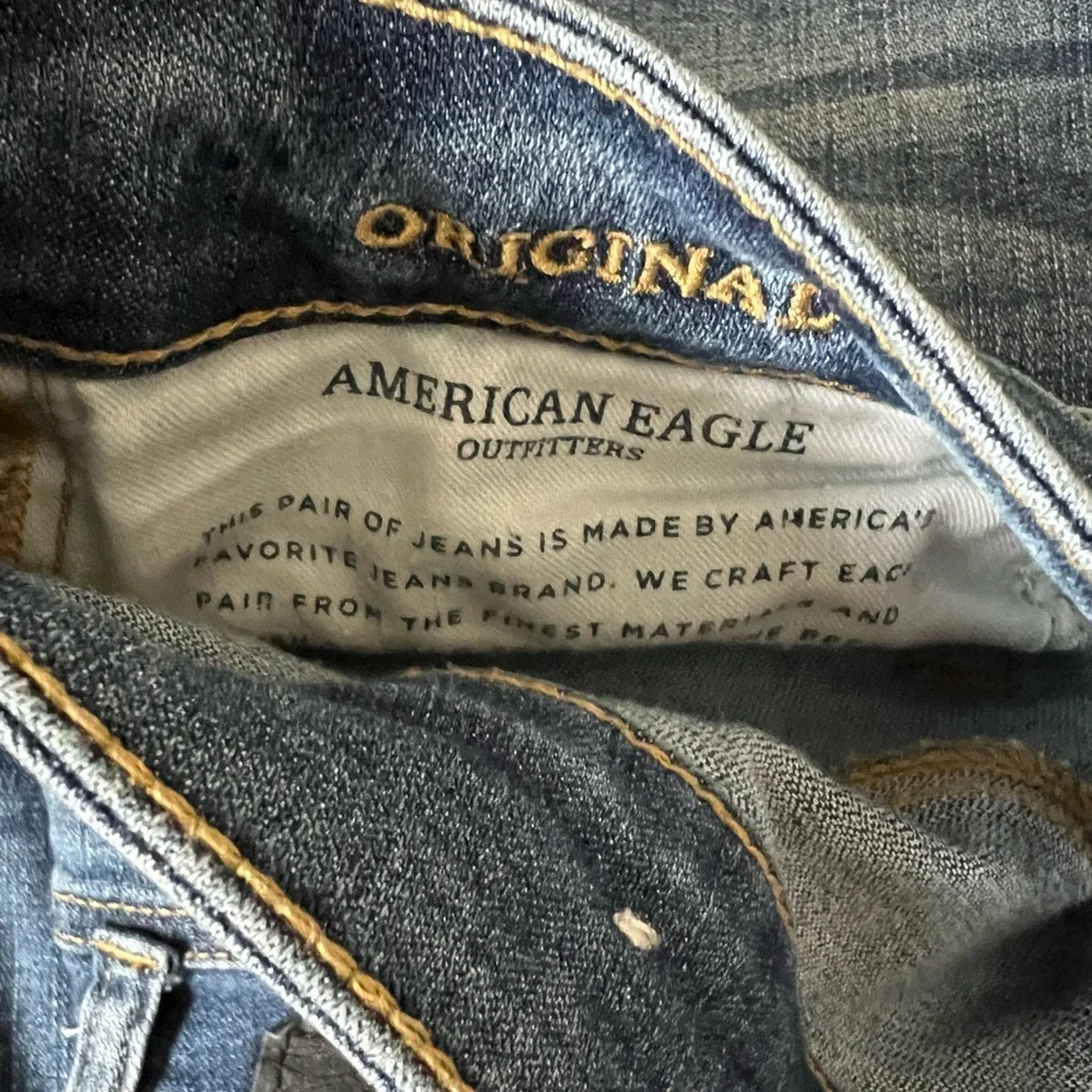American Eagle distressed blue Jean Original Straight Extreme Flex EUC 32 x 36 - Picture 11 of 13